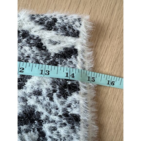 Anthropologie Akemi + Kin Sigrid Fuzzy Duster Kimono Animal P (OS) Cardigan 2212 - Picture 8 of 10